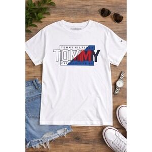 Tommy Hilfiger Graphic Logo Tee Youth XL 20 White Short Sleeve Shirt